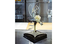 田中氏が制作したチョコレート細工のピエスモンテ