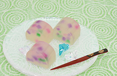 「雨上がり」制作＝竹内勇気