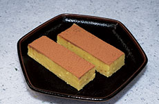 「桂皮末の芋ようかん」制作＝増田章太郎氏